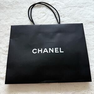 CHANEL shopping bag Authentic